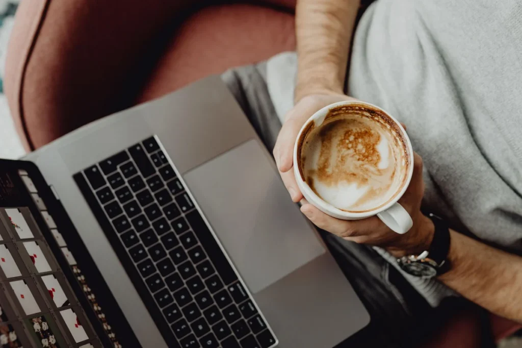 Building a Strong Online Presence: A Practical Guide for Lasting Visibility
